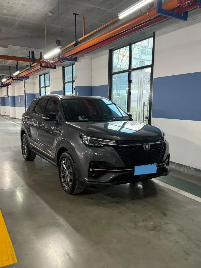 2022 ChangAn CS55 Plus 1.5T 180HP L4 7DCT,autocango,china used car exporter,china ev exporter,chinese used car exporter,chinese used ev exporter