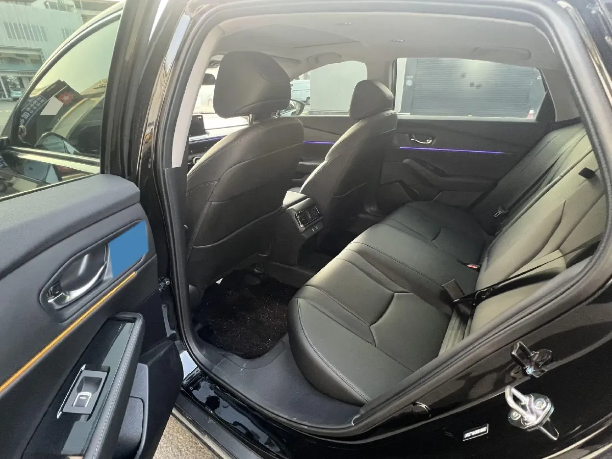 2023 Dongfeng PaLaSuo 2.0T 228HP L4 8AT,autocango,china used car exporter,china ev exporter,chinese used car exporter,chinese used ev exporter