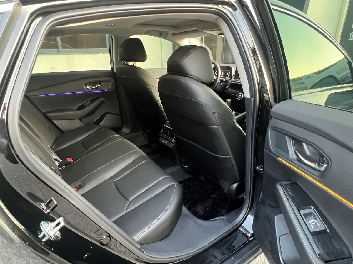 2023 Dongfeng PaLaSuo 2.0T 228HP L4 8AT,autocango,china used car exporter,china ev exporter,chinese used car exporter,chinese used ev exporter