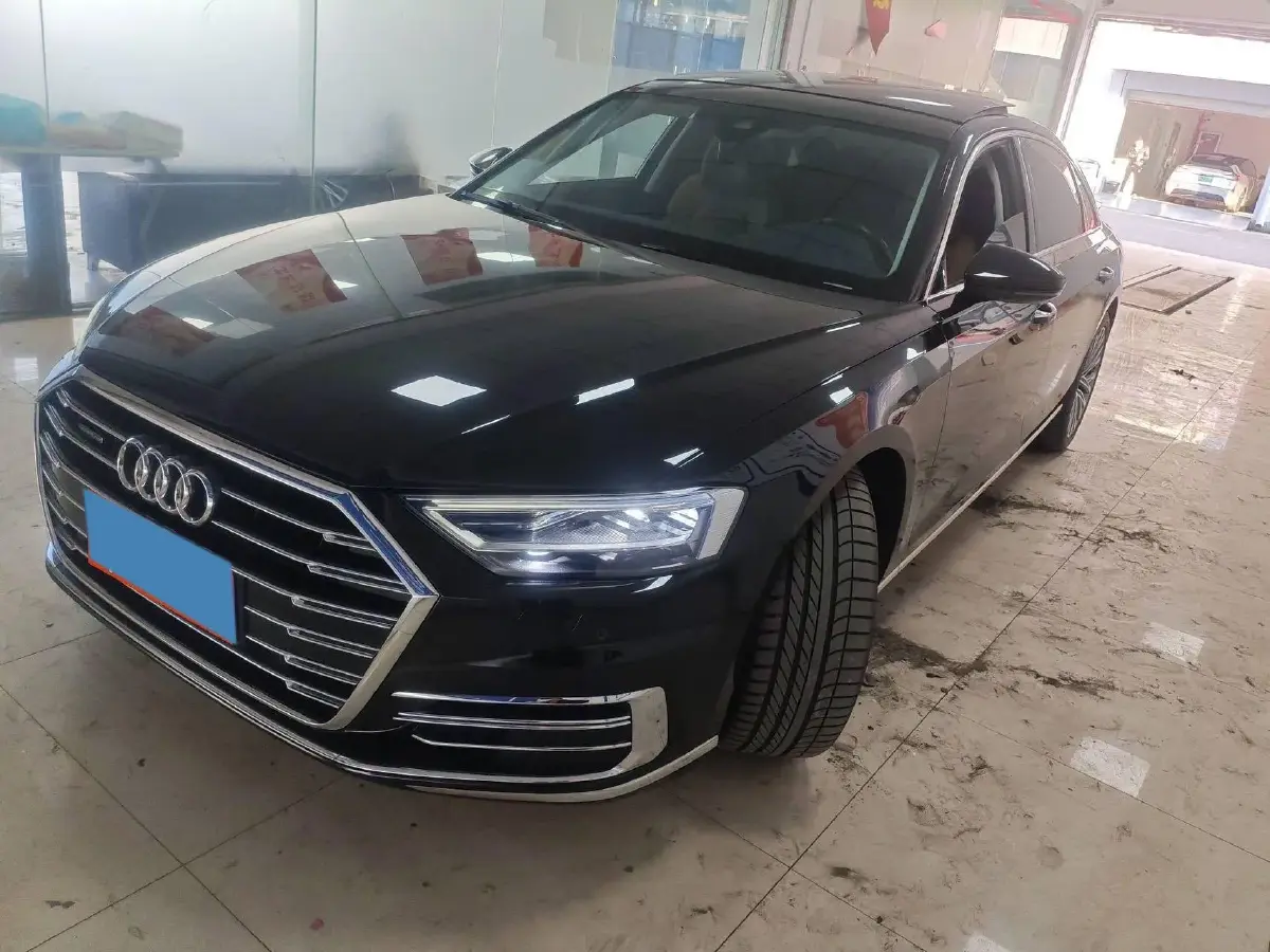 2022 Audi A8 3.0T 286HP V6 8AT