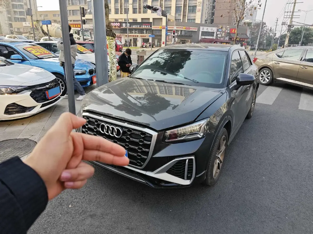 2022 Audi Q2L 1.4T 150HP L4 7DCT