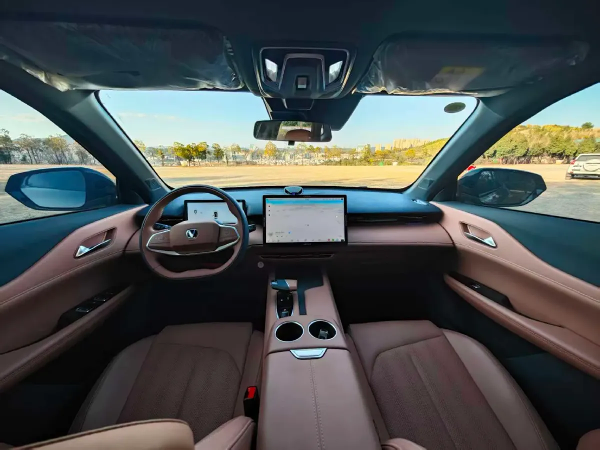 2025 ChangAn UNI-Z 1.5T 188HP L4 7DCT,autocango,china used car exporter,china ev exporter,chinese used car exporter,chinese used ev exporter