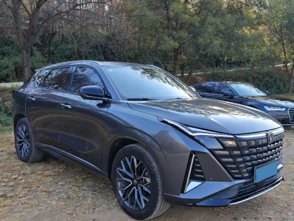 2025 ChangAn UNI-Z 1.5T 188HP L4 7DCT,autocango,china used car exporter,china ev exporter,chinese used car exporter,chinese used ev exporter