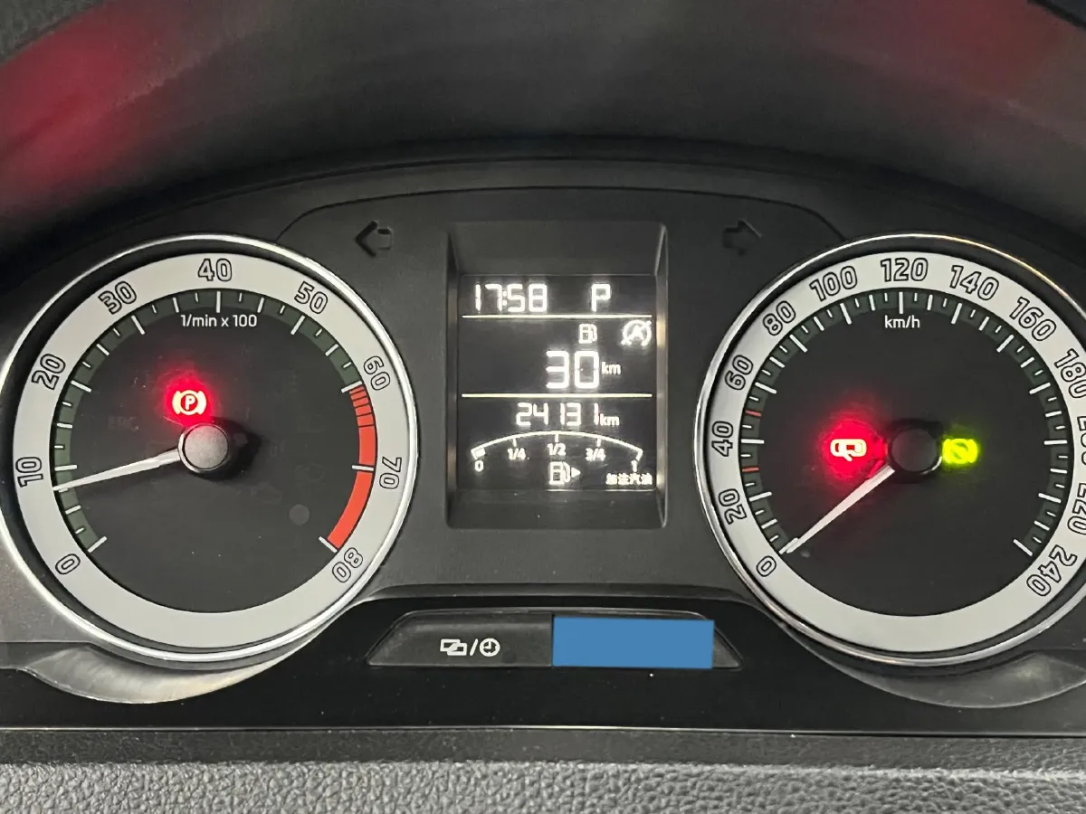 2019 SWM G01 1.5T 156HP L4 6AT,autocango,china used car exporter,china ev exporter,chinese used car exporter,chinese used ev exporter