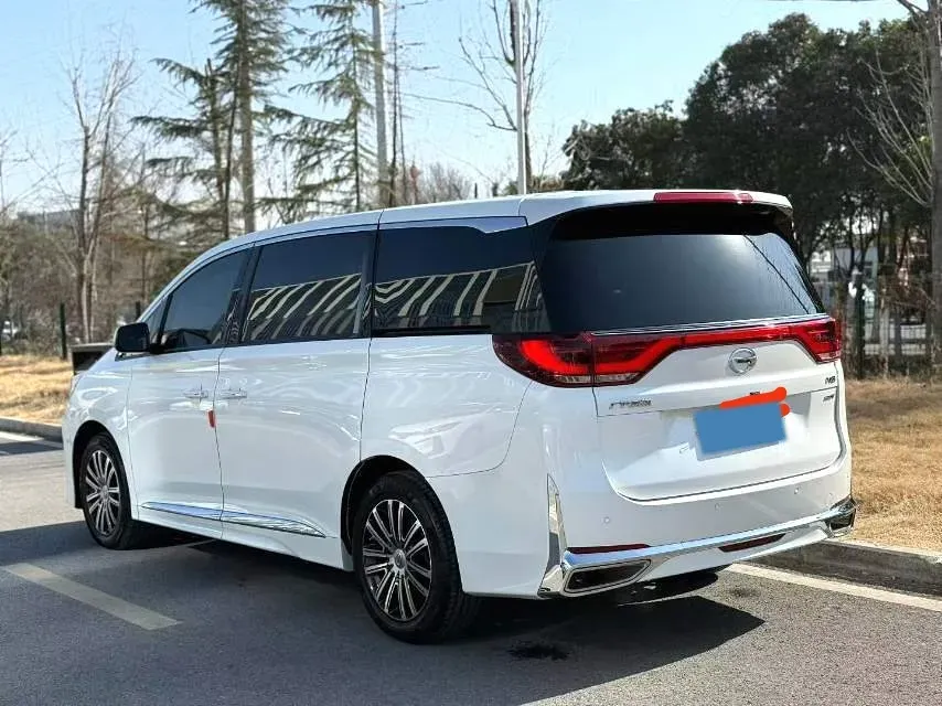 2021 GAC Trumpchi M8 2.0T 252HP L4 8AT,autocango,china used car exporter,china ev exporter,chinese used car exporter,chinese used ev exporter