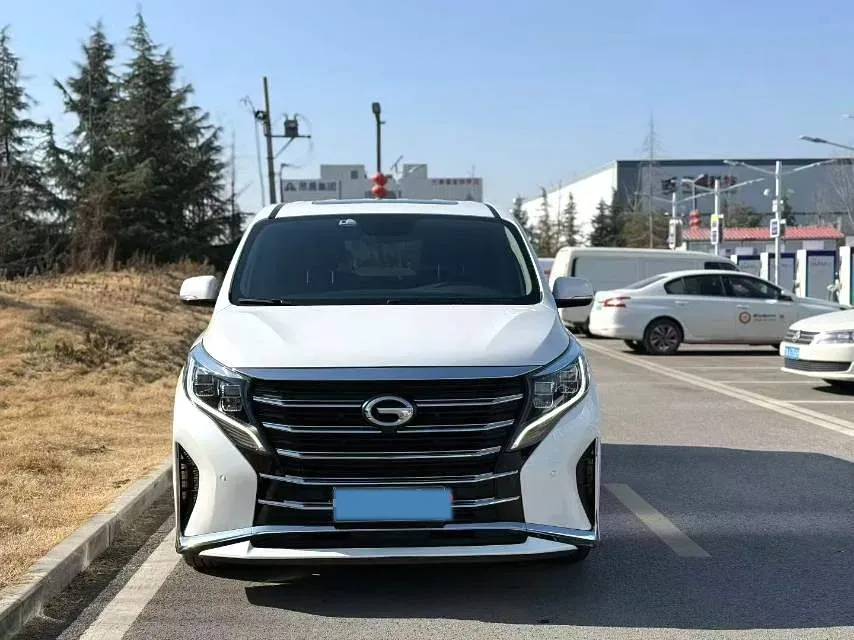 2021 GAC Trumpchi M8 2.0T 252HP L4 8AT,autocango,china used car exporter,china ev exporter,chinese used car exporter,chinese used ev exporter