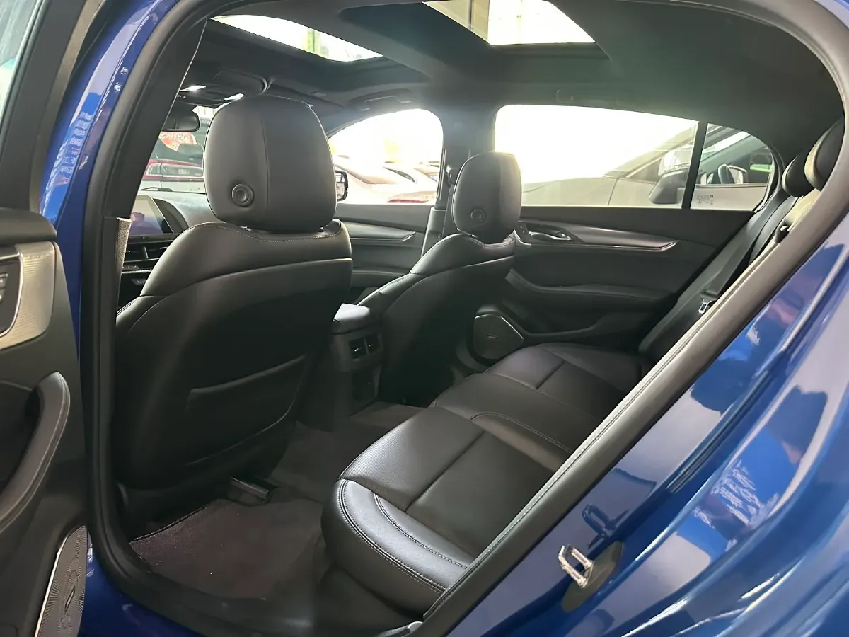 2022 Cadillac CT5 2.0T 237HP L4 10AT,autocango,china used car exporter,china ev exporter,chinese used car exporter,chinese used ev exporter