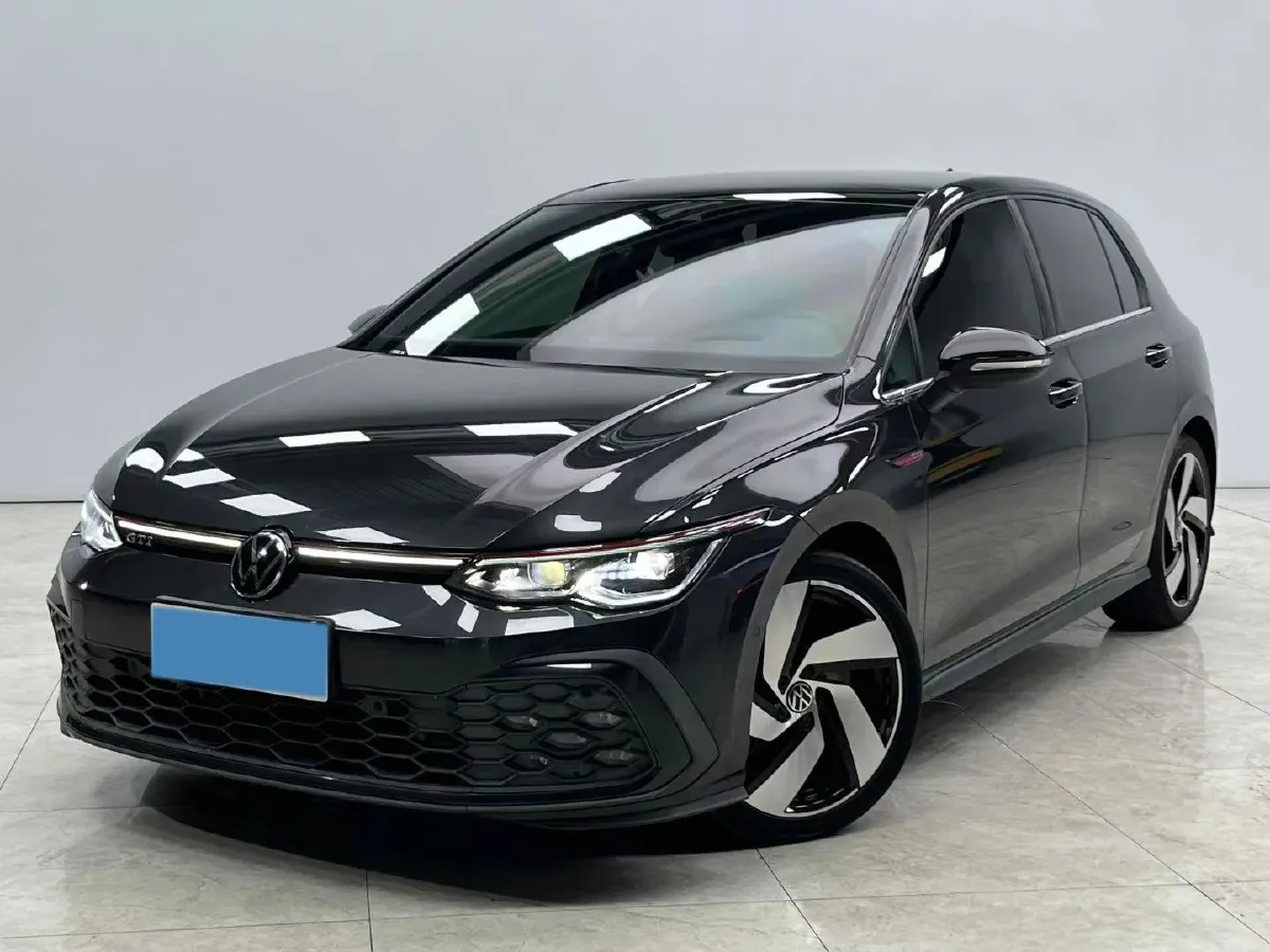 2023 Volkswagen GolfGTI 2.0T 220HP L4 7DCT,autocango,china used car exporter,china ev exporter,chinese used car exporter,chinese used ev exporter