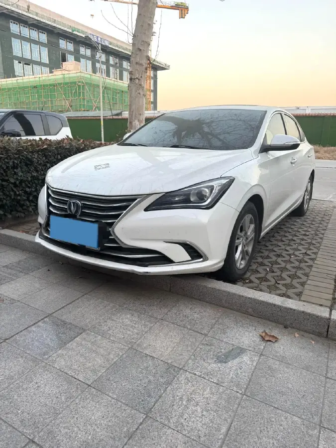 2018 ChangAn Raeton CC 1.5T 156HP L4 6AT