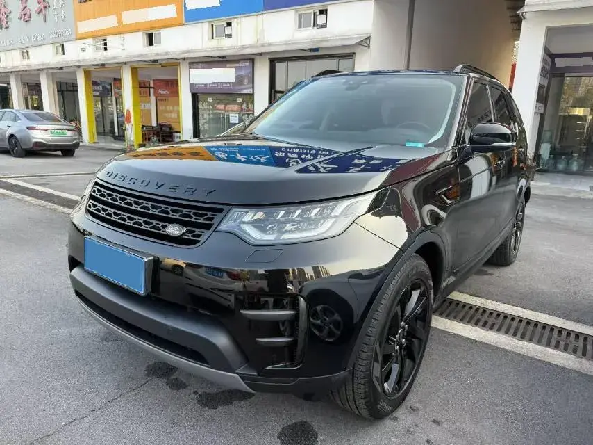 2018 Land Rover Discovery 2.0T 300HP L4 8AT