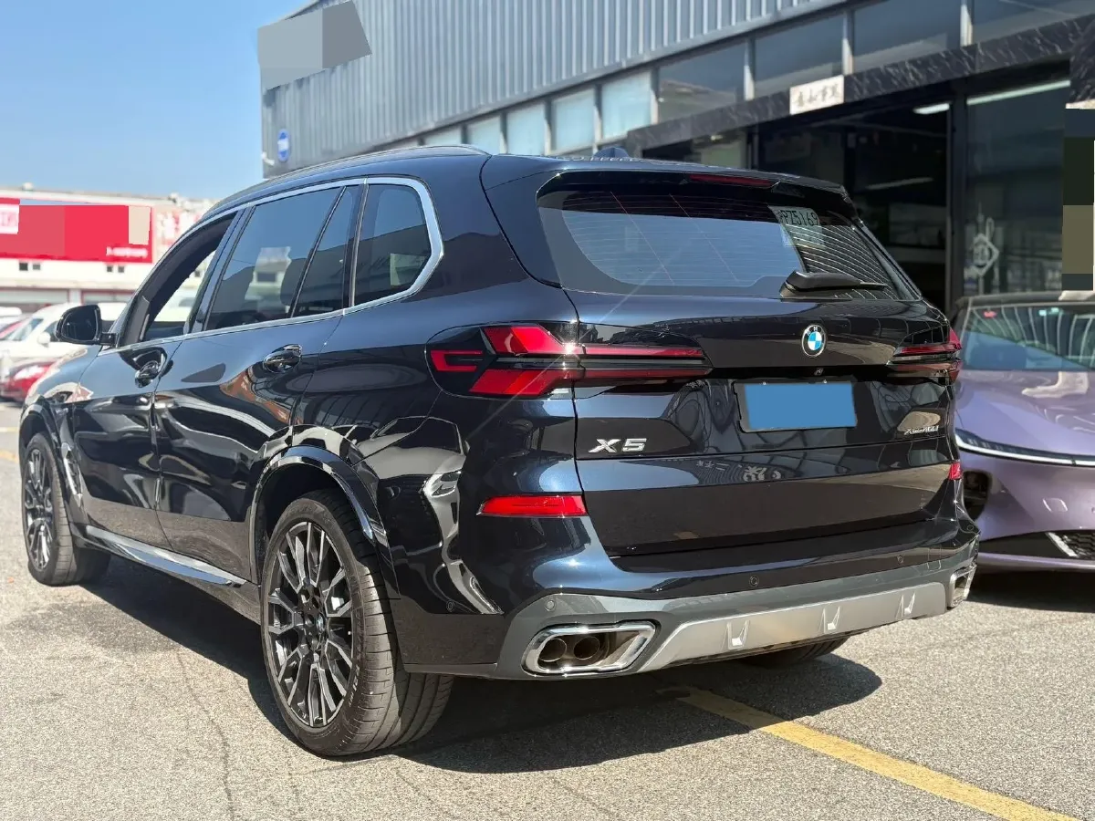 2023 BMW X5 3.0T 381HP L6 8AT,autocango,china used car exporter,china ev exporter,chinese used car exporter,chinese used ev exporter