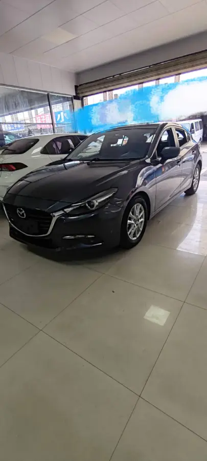 2017 Mazda 3 Axela 1.5L 117HP L4 6AT