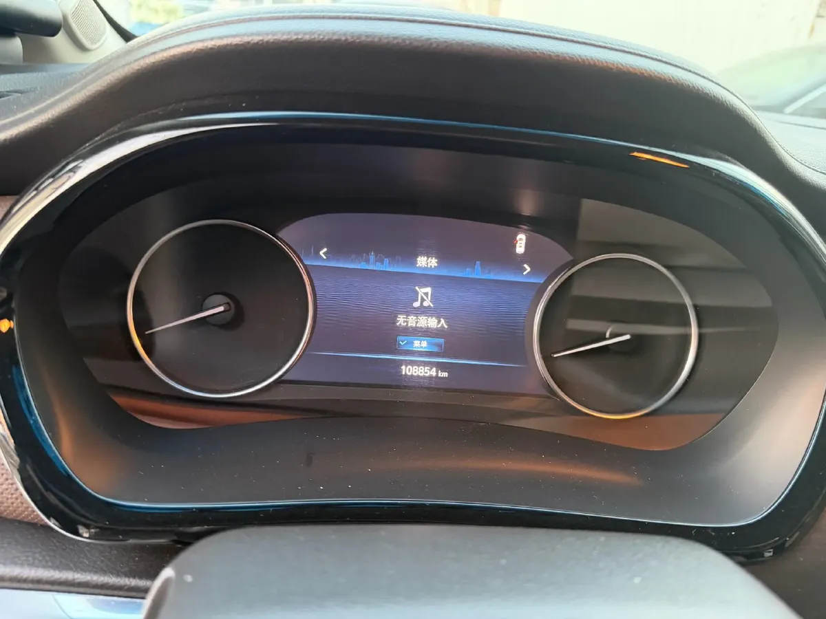 2021 Buick GL8 2.0T 237HP L4 9AT,autocango,china used car exporter,china ev exporter,chinese used car exporter,chinese used ev exporter