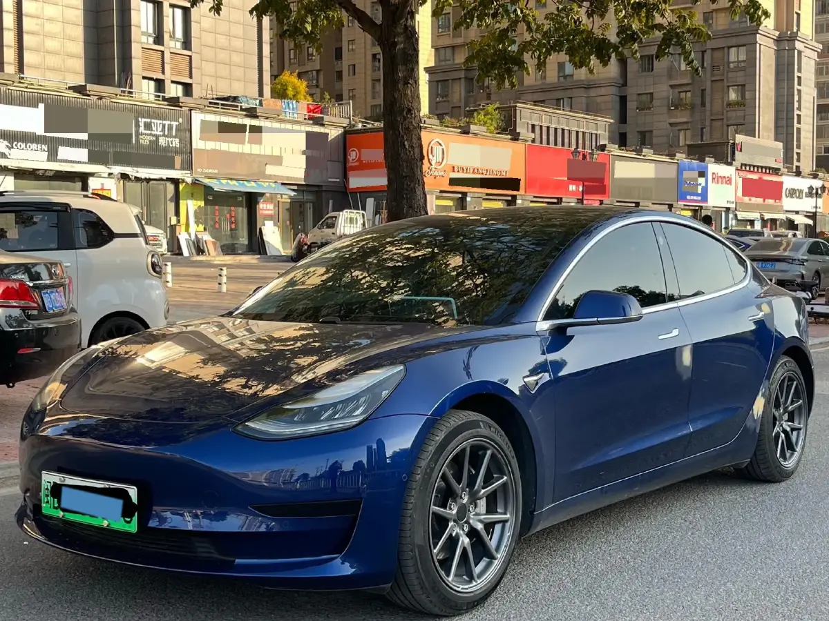 2020 Tesla Model 3 BEV 52KWH