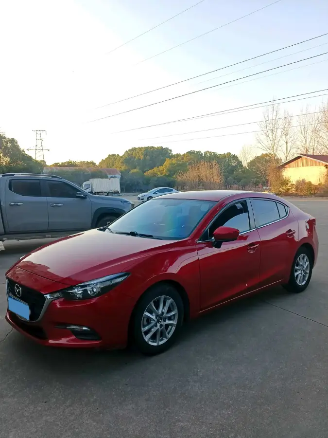 2017 Mazda 3 Axela 1.5L 117HP L4 6AT
