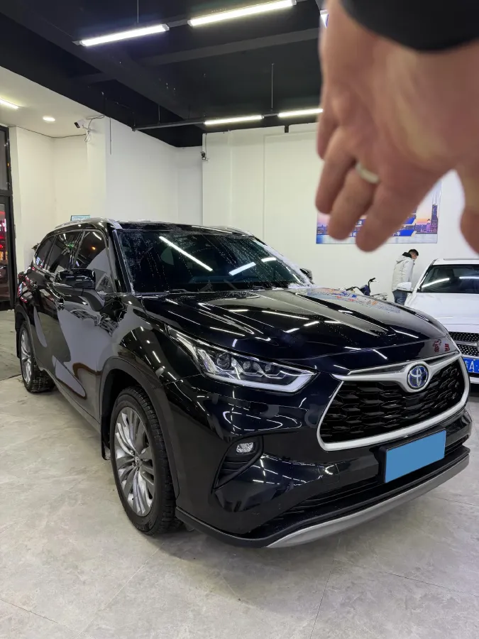2022 Toyota Highlander 2.5L 192HP L4 E-CVT Hybrid,autocango,china used car exporter,china ev exporter,chinese used car exporter,chinese used ev exporter