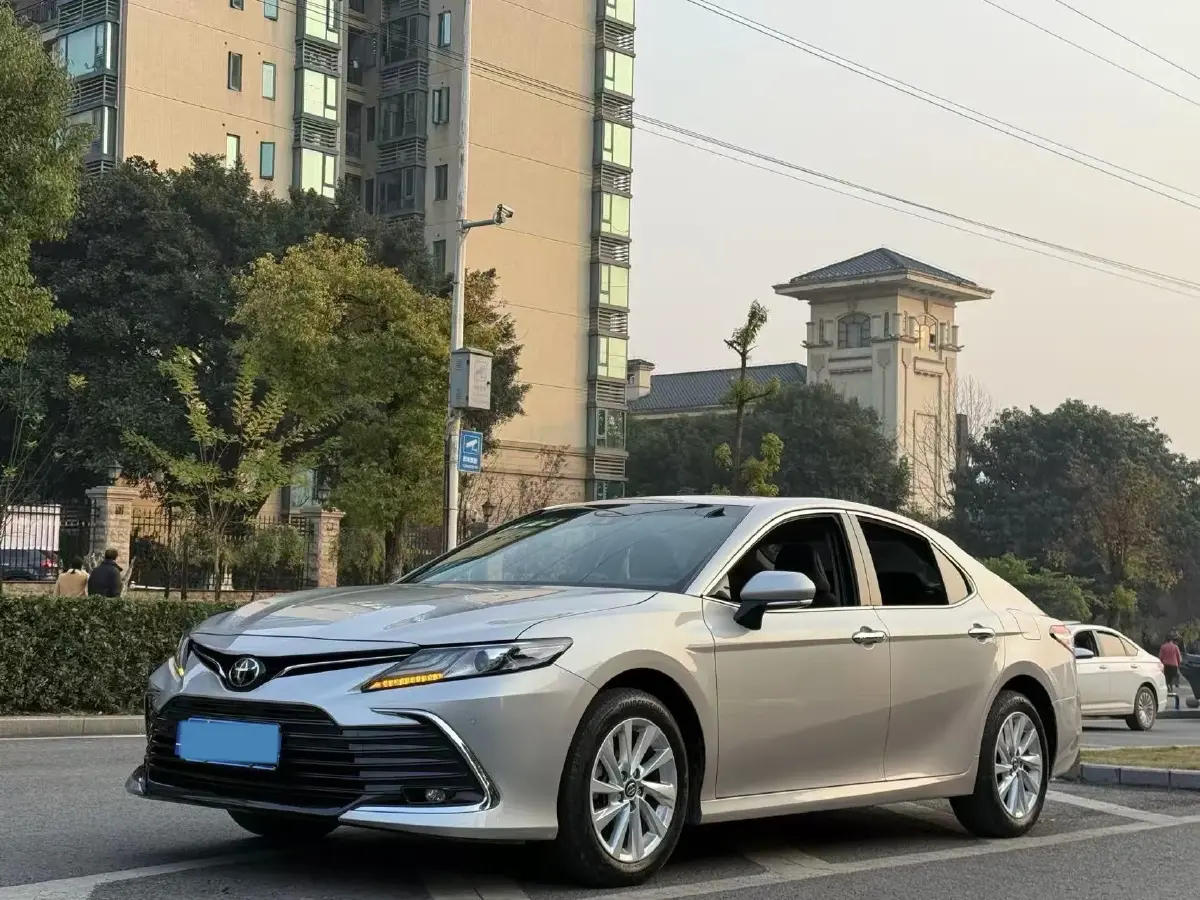 2023 Toyota Camry 2.0L 177HP L4 CVT