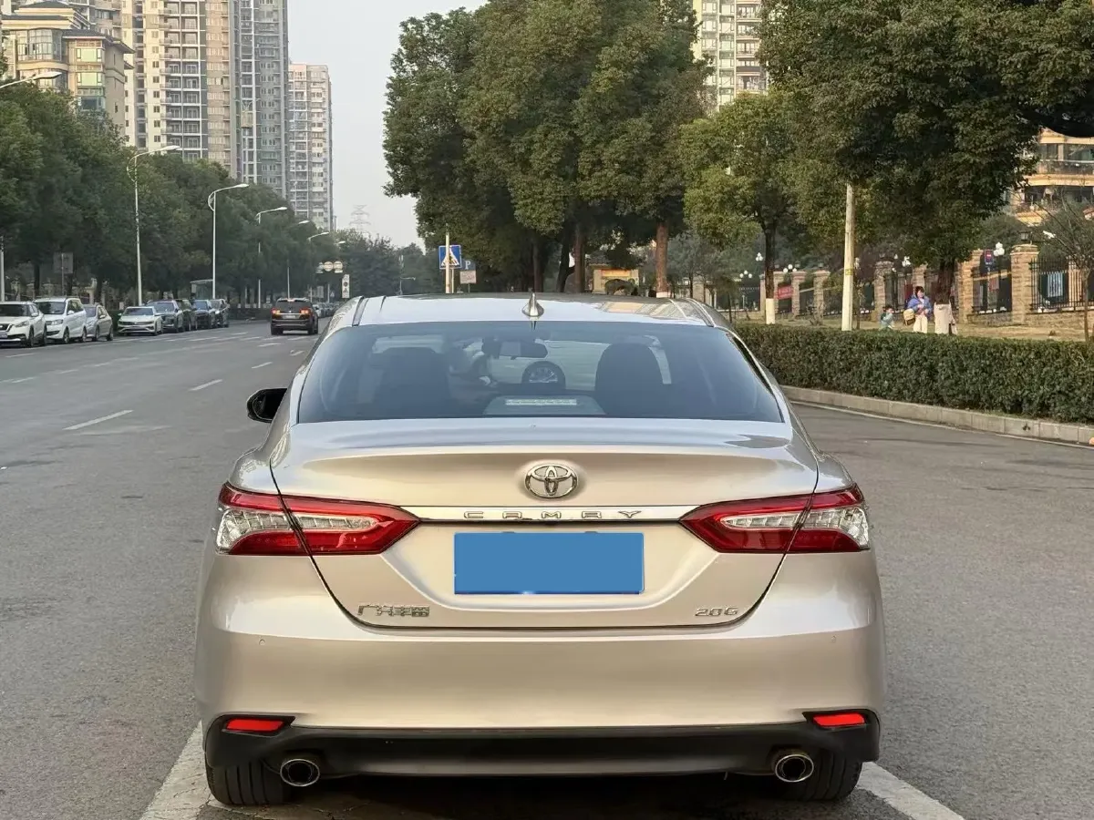 2023 Toyota Camry 2.0L 177HP L4 CVT,autocango,china used car exporter,china ev exporter,chinese used car exporter,chinese used ev exporter
