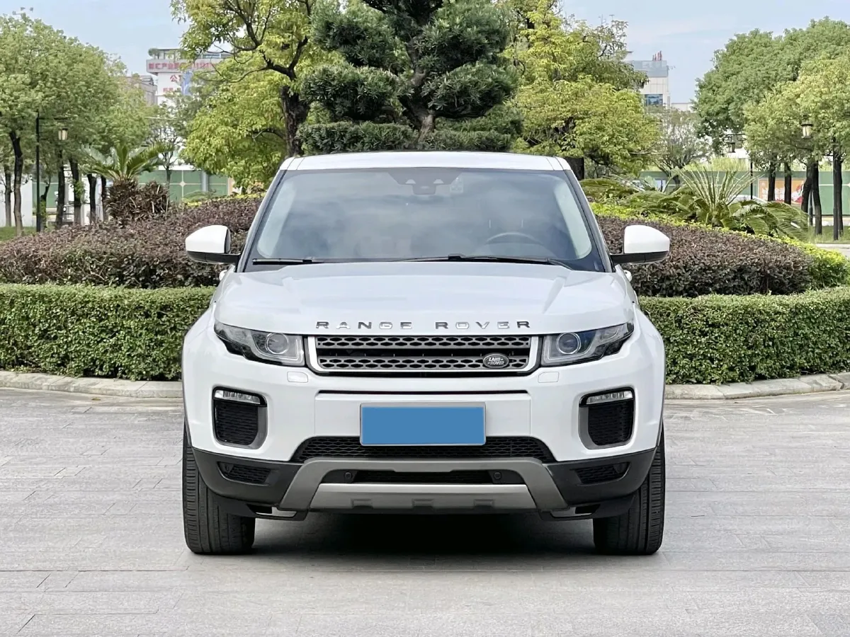 2017 Land Rover Range Rover Evoque 2.0T 241HP L4 9AT,autocango,china used car exporter,china ev exporter,chinese used car exporter,chinese used ev exporter