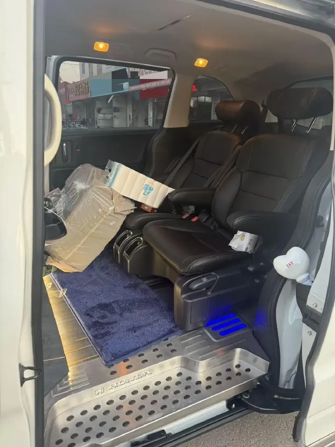 2022 Honda Odyssey 2.0L 146HP L4 E-CVT Hybrid,autocango,china used car exporter,china ev exporter,chinese used car exporter,chinese used ev exporter