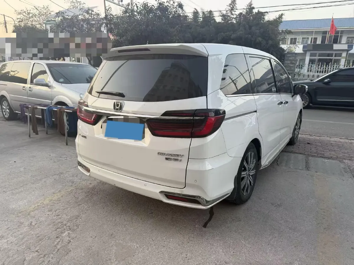 2022 Honda Odyssey 2.0L 146HP L4 E-CVT Hybrid,autocango,china used car exporter,china ev exporter,chinese used car exporter,chinese used ev exporter