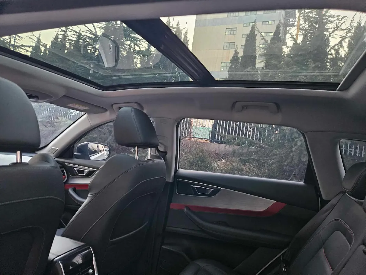 2022 Chery Tiggo 7 1.5T 156HP L4 CVT,autocango,china used car exporter,china ev exporter,chinese used car exporter,chinese used ev exporter