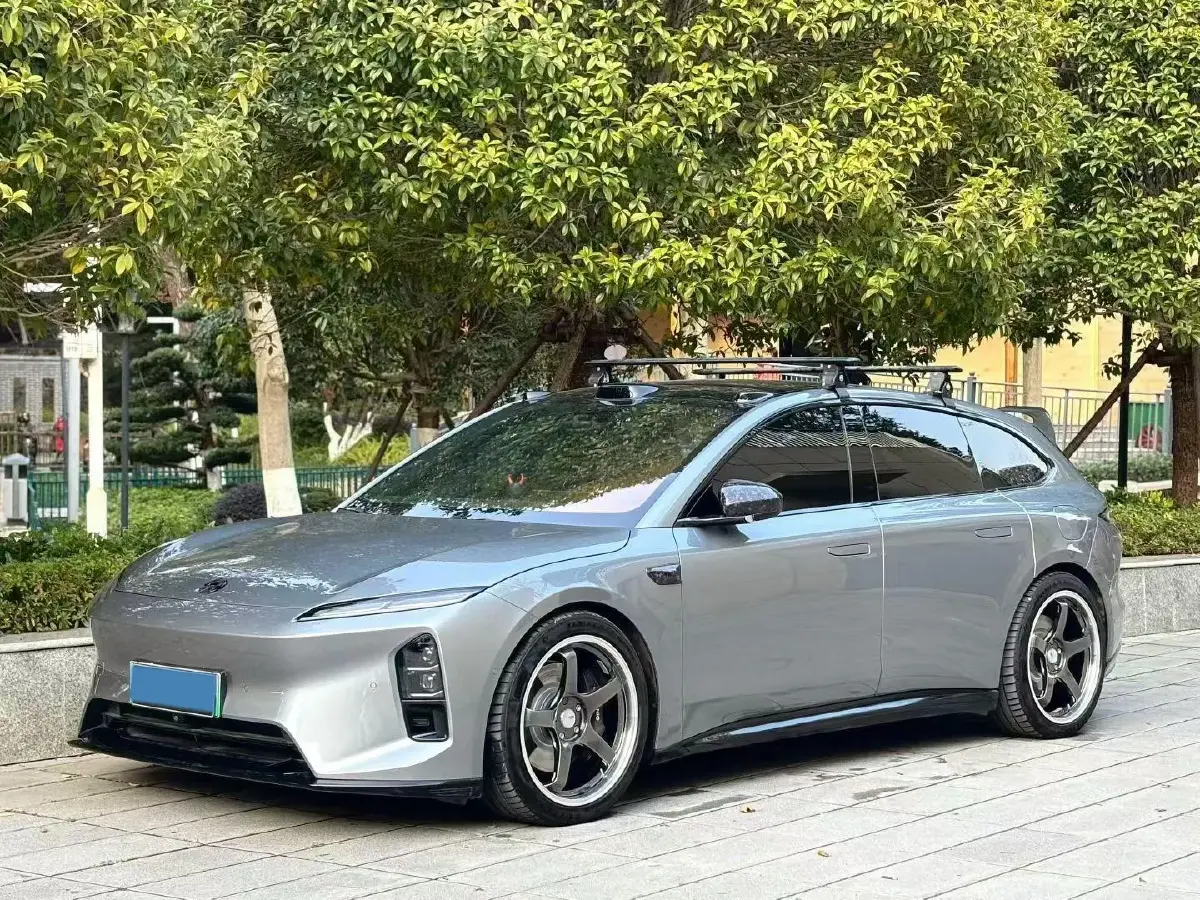 2025 NIO ET5T BEV