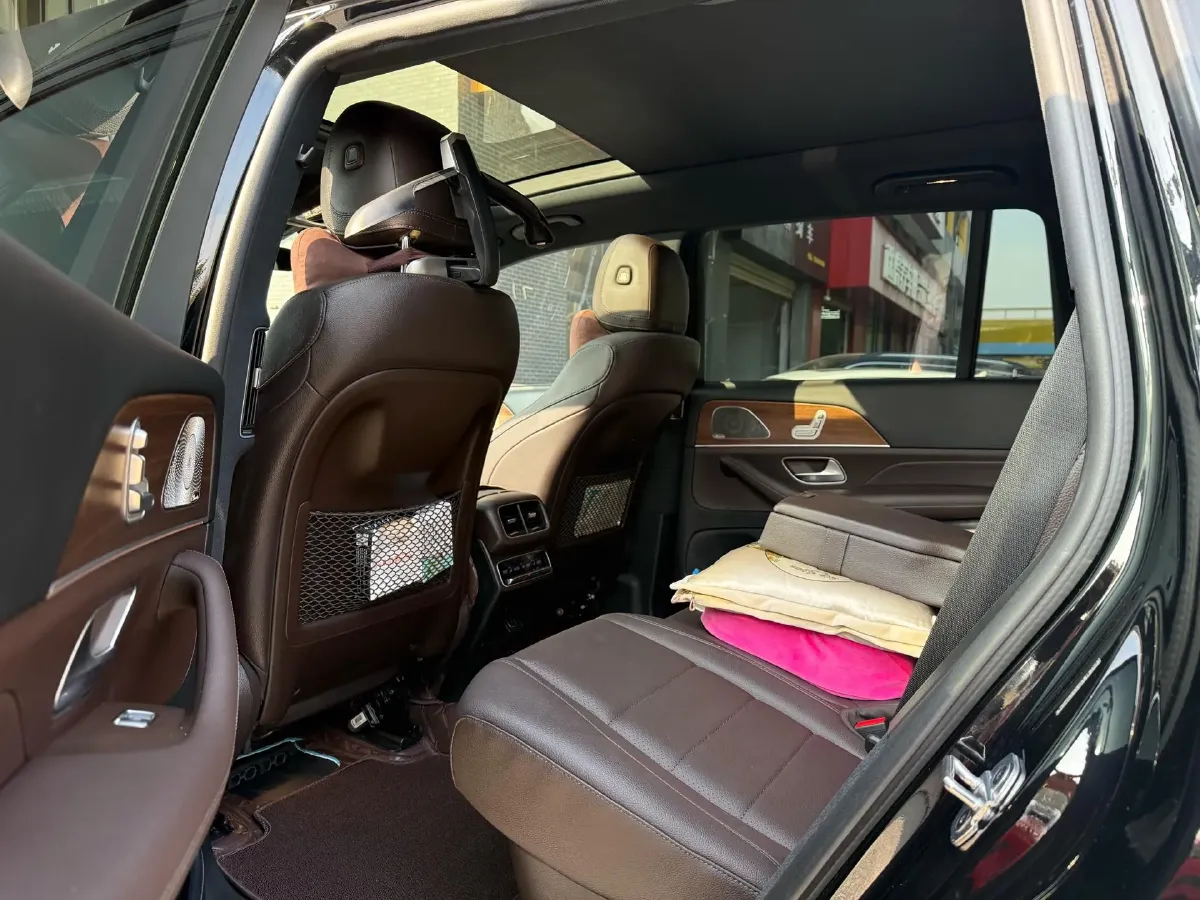 2020 BMW X7 3.0T 340HP L6 8AT,autocango,china used car exporter,china ev exporter,chinese used car exporter,chinese used ev exporter