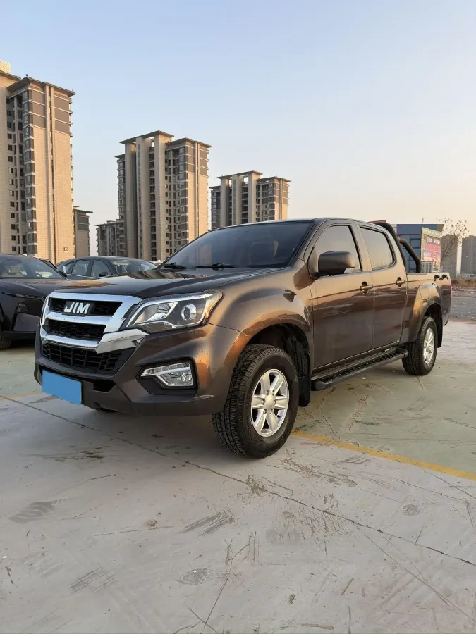 2020 JMC BaoDian 2.5T 140HP L4 5MT,autocango,china used car exporter,china ev exporter,chinese used car exporter,chinese used ev exporter