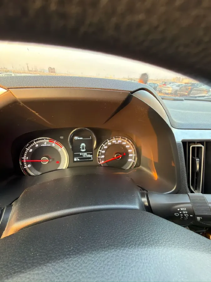 2020 JMC BaoDian 2.5T 140HP L4 5MT,autocango,china used car exporter,china ev exporter,chinese used car exporter,chinese used ev exporter