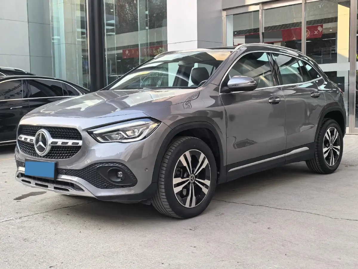 2022 Mercedes-Benz GLA Class 2.0T 190HP L4 8DCT