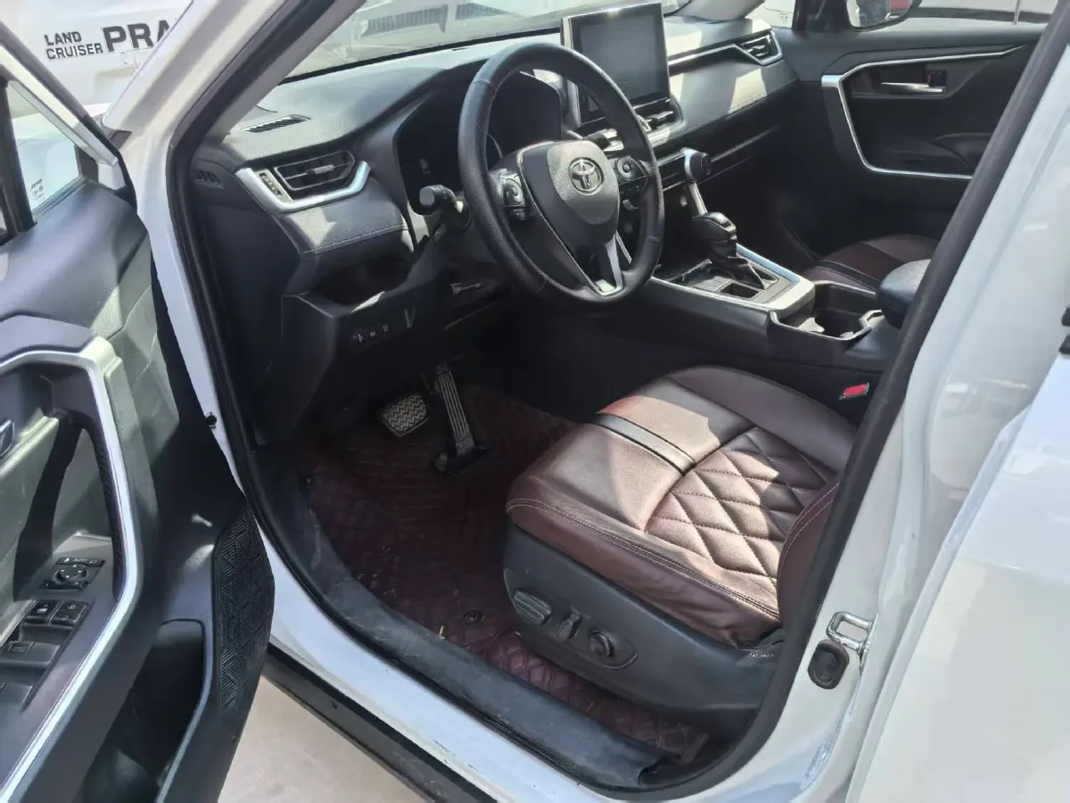 2022 Toyota RAV4 2.0L 171HP L4 CVT,autocango,china used car exporter,china ev exporter,chinese used car exporter,chinese used ev exporter