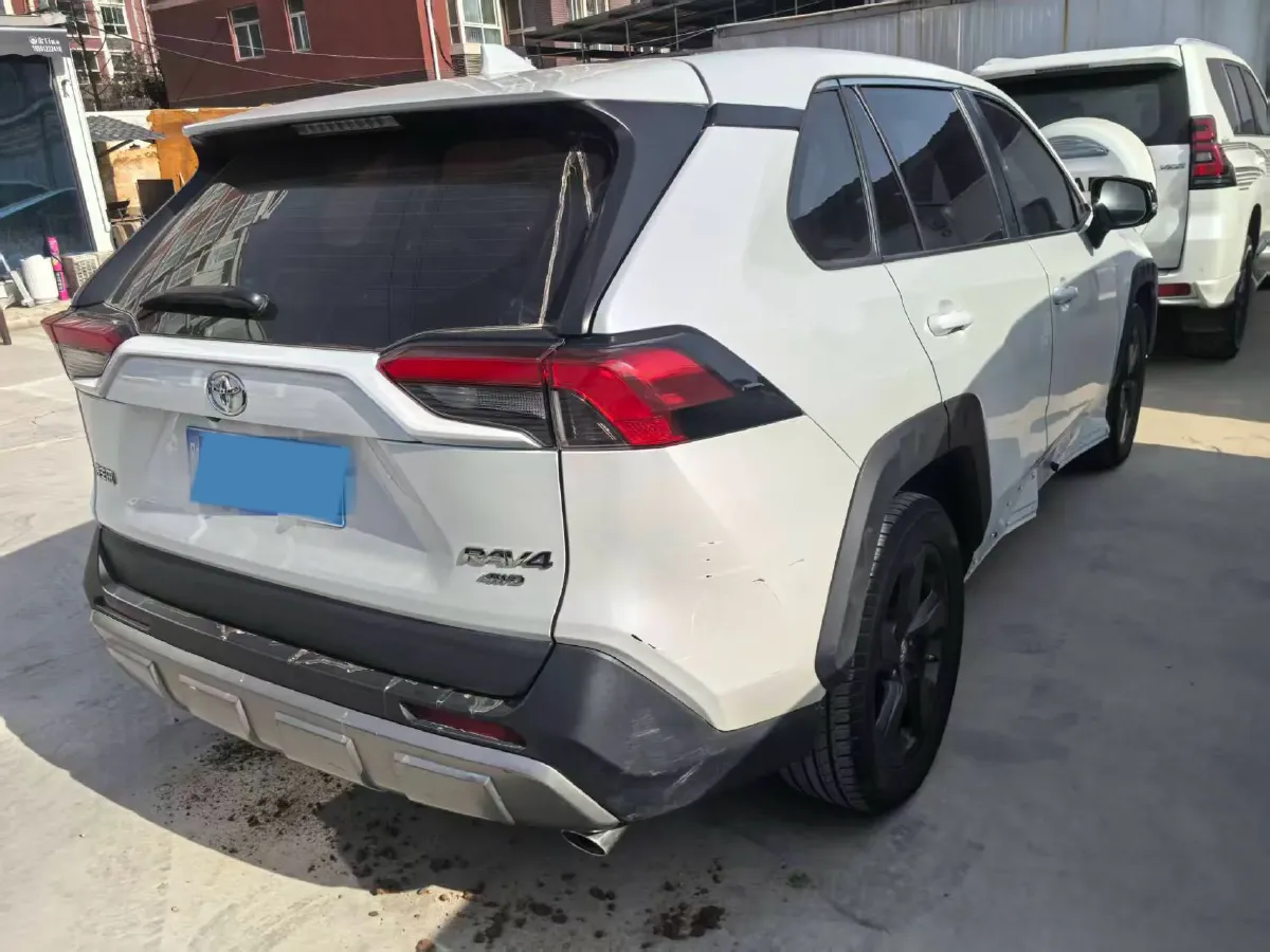 2022 Toyota RAV4 2.0L 171HP L4 CVT,autocango,china used car exporter,china ev exporter,chinese used car exporter,chinese used ev exporter