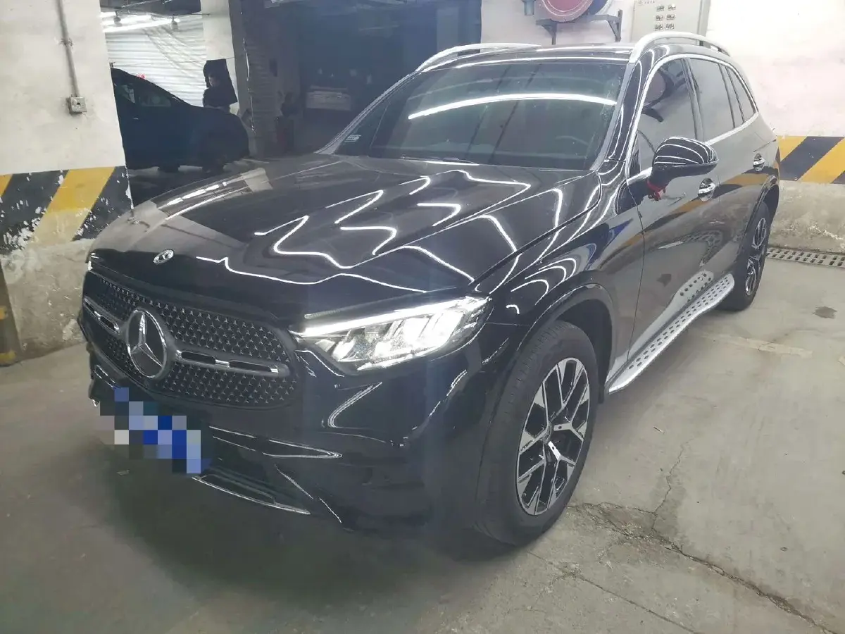 2023 Mercedes-Benz GLC Class 2.0T 204HP L4 9AT