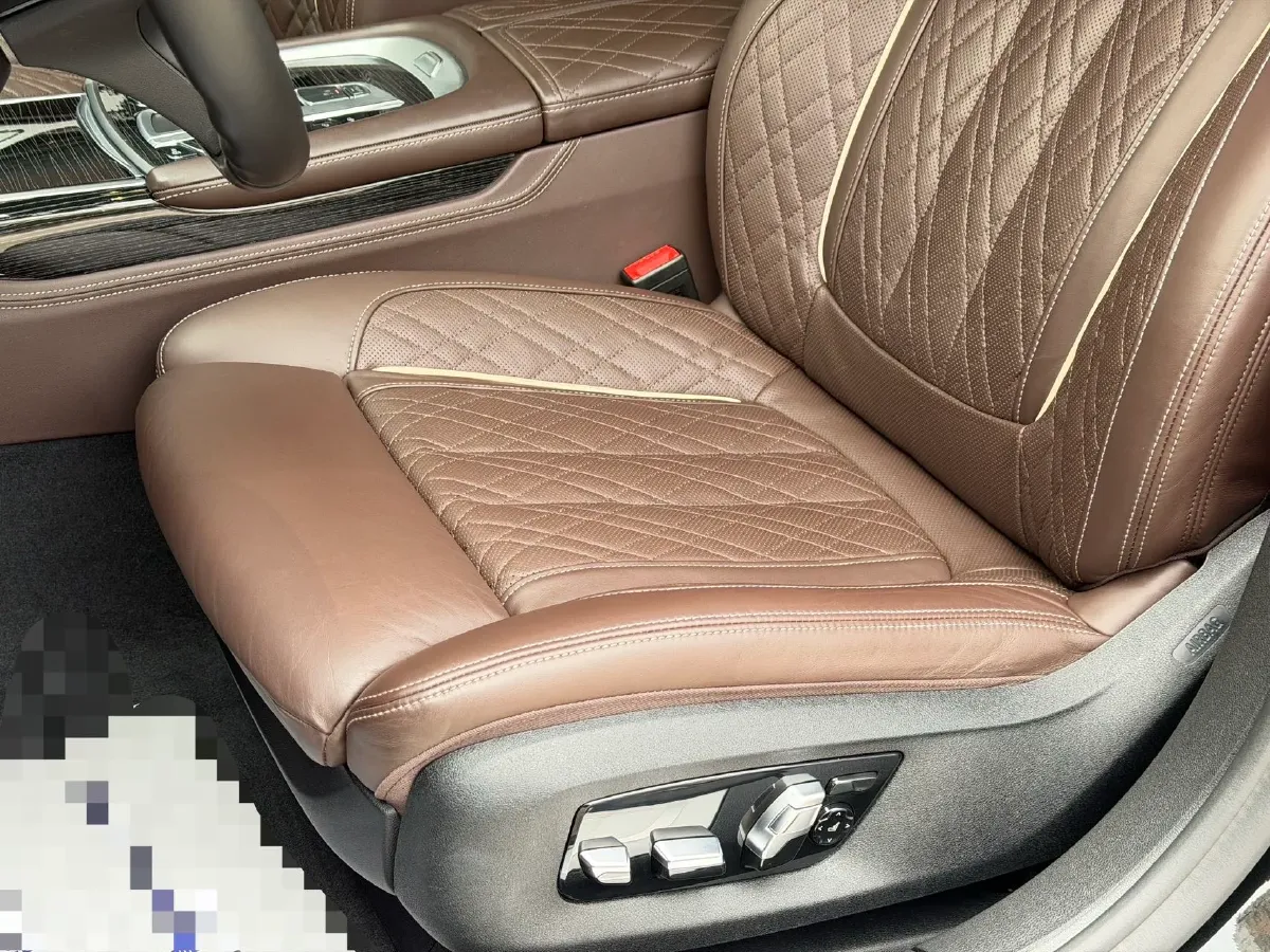 2021 BMW 7 Series 3.0T 340HP L6 8AT,autocango,china used car exporter,china ev exporter,chinese used car exporter,chinese used ev exporter