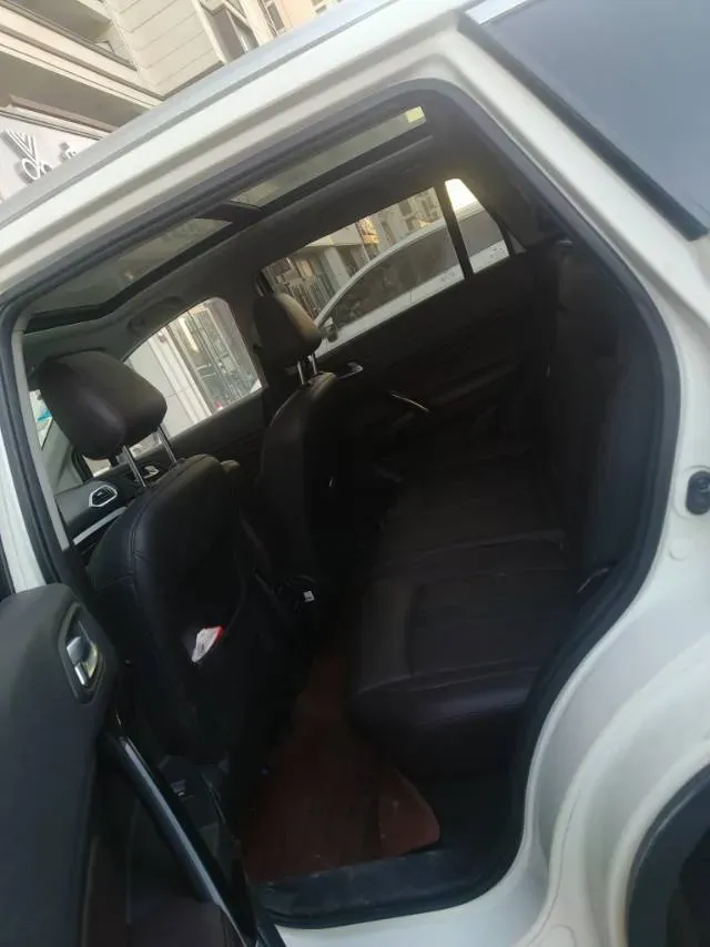 2019 GAC Trumpchi GS4 1.5T 169HP L4 6MT,autocango,china used car exporter,china ev exporter,chinese used car exporter,chinese used ev exporter