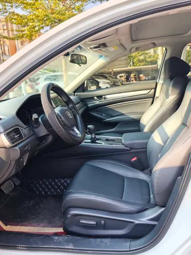 2018 Honda Accord 1.5T 194HP L4 CVT,autocango,china used car exporter,china ev exporter,chinese used car exporter,chinese used ev exporter
