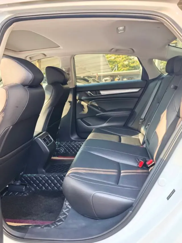 2018 Honda Accord 1.5T 194HP L4 CVT,autocango,china used car exporter,china ev exporter,chinese used car exporter,chinese used ev exporter