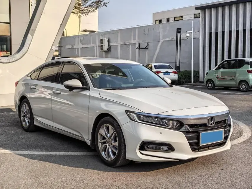 2018 Honda Accord 1.5T 194HP L4 CVT,autocango,china used car exporter,china ev exporter,chinese used car exporter,chinese used ev exporter