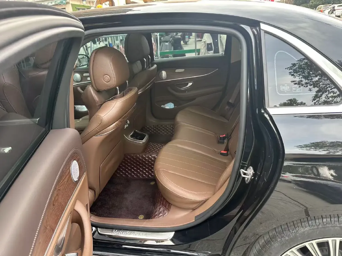 2023 Mercedes-Benz E Class 2.0T 258HP L4 9AT,autocango,china used car exporter,china ev exporter,chinese used car exporter,chinese used ev exporter