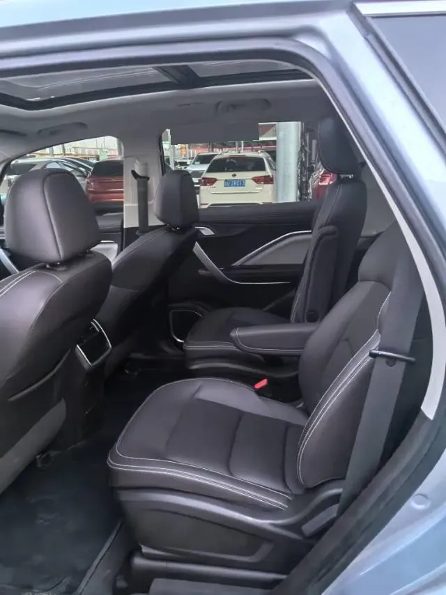 2021 Geely JiaJi 1.8T 184HP L4 7DCT,autocango,china used car exporter,china ev exporter,chinese used car exporter,chinese used ev exporter