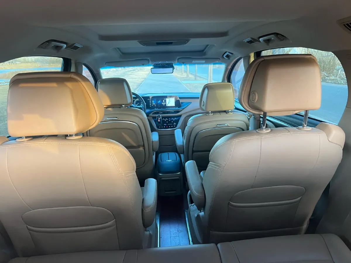 2020 Buick GL8 2.0T 237HP L4 9AT,autocango,china used car exporter,china ev exporter,chinese used car exporter,chinese used ev exporter