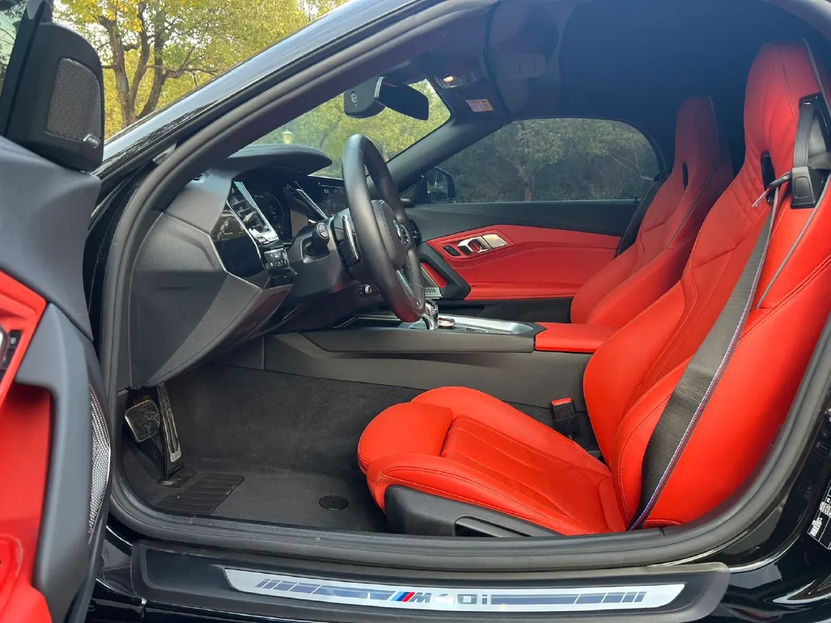 2022 BMW Z4 3.0T 340HP L6 8AT,autocango,china used car exporter,china ev exporter,chinese used car exporter,chinese used ev exporter