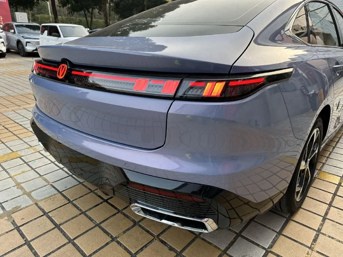 2026 ChangAn Eado 1.5T 192HP L4 7DCT,autocango,china used car exporter,china ev exporter,chinese used car exporter,chinese used ev exporter