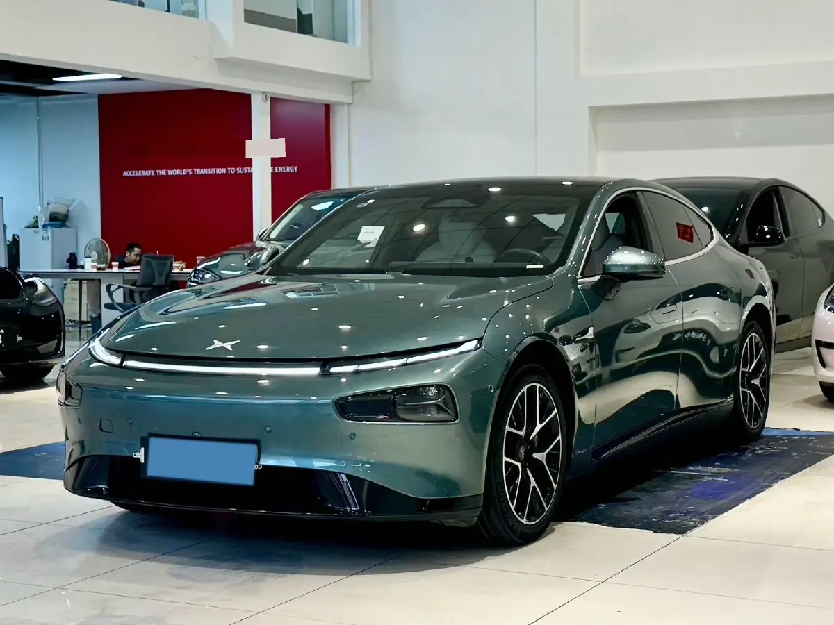 2023 Xpeng P7 BEV 86.2KWH