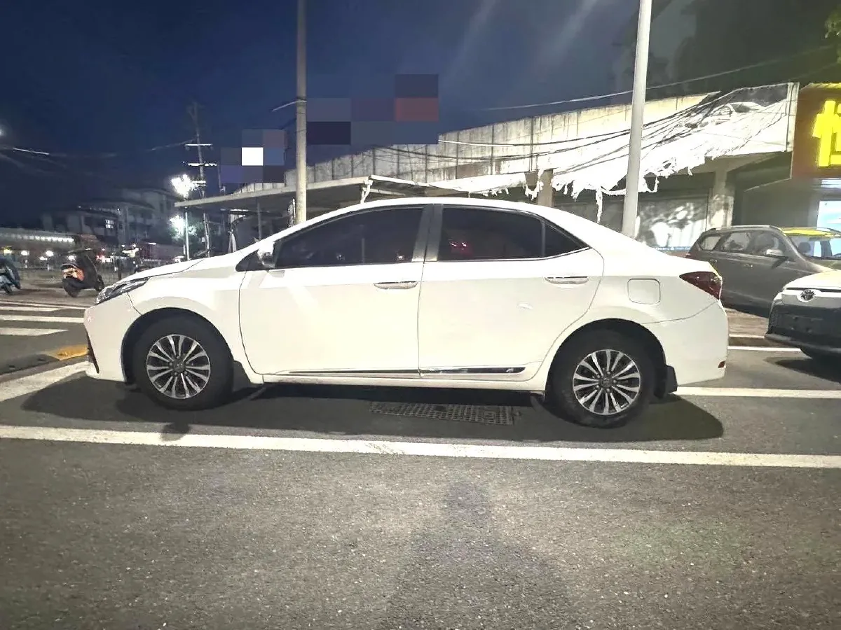 2017 Toyota Corolla 1.2T 116HP L4 CVT,autocango,china used car exporter,china ev exporter,chinese used car exporter,chinese used ev exporter