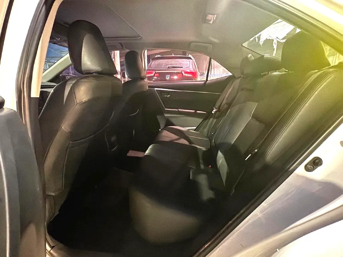 2017 Toyota Corolla 1.2T 116HP L4 CVT,autocango,china used car exporter,china ev exporter,chinese used car exporter,chinese used ev exporter