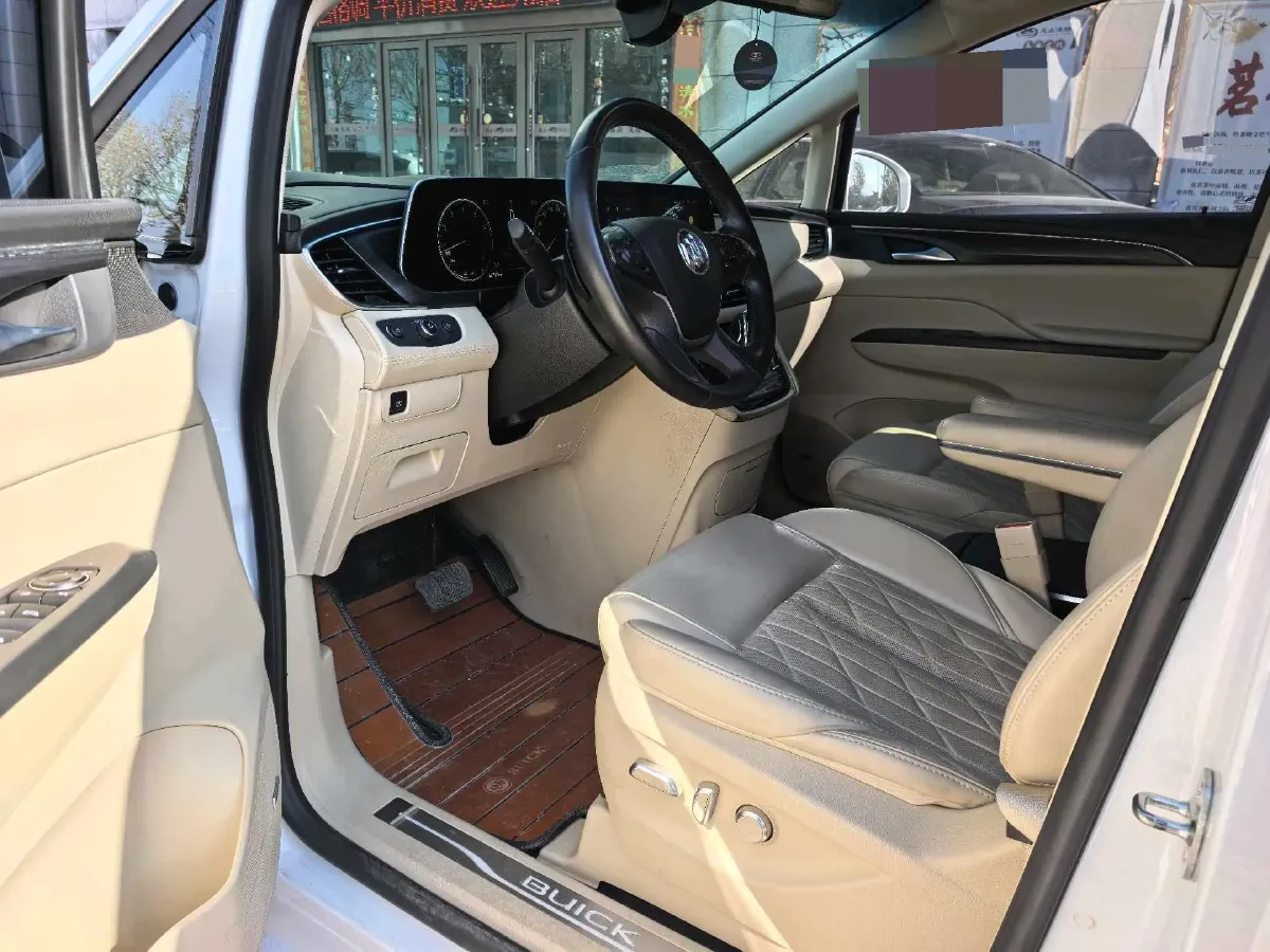 2022 Buick GL8 2.0T 237HP L4 9AT,autocango,china used car exporter,china ev exporter,chinese used car exporter,chinese used ev exporter