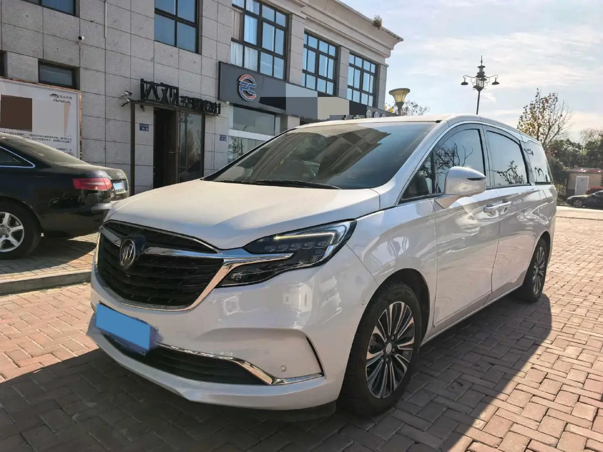 2022 Buick GL8 2.0T 237HP L4 9AT