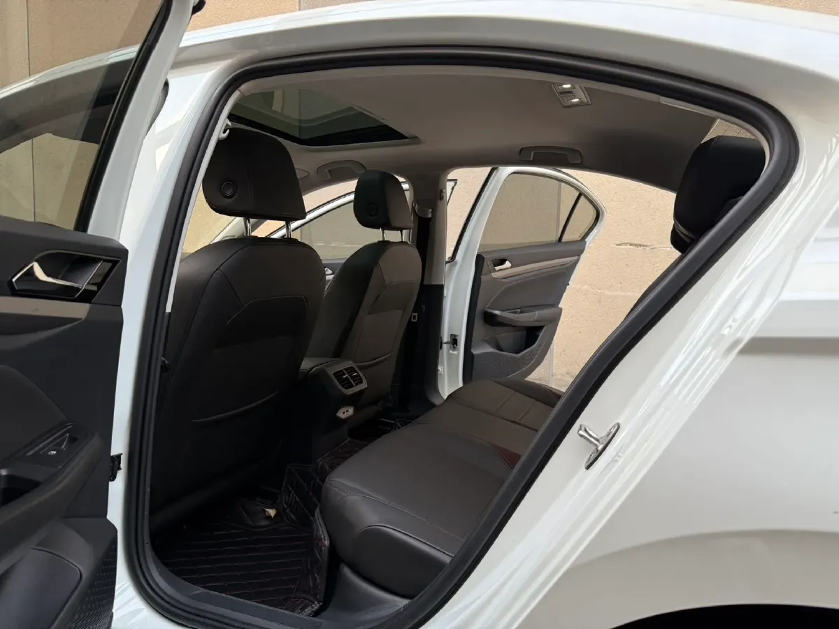 2021 Volkswagen Bora 1.4T 150HP L4 7DCT,autocango,china used car exporter,china ev exporter,chinese used car exporter,chinese used ev exporter